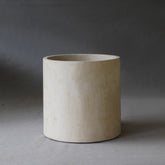 Nero Round Planter in Oyster finish, 635 mm diameter micro cement plant pot with smooth matte surface.